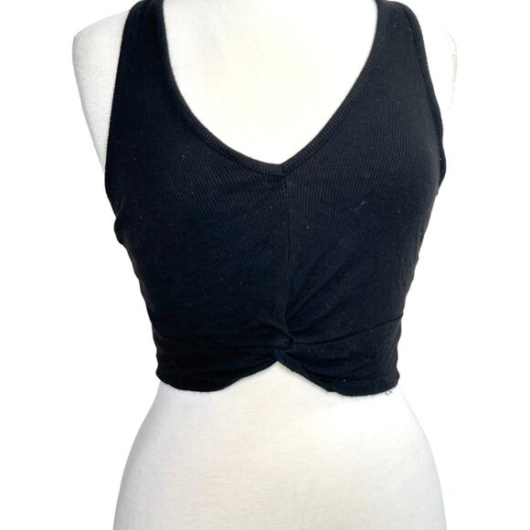 Bolozzo Ribbed Knotted Crop Top, V Neck Ribbed front knot crop top size L - Picture 3 of 5